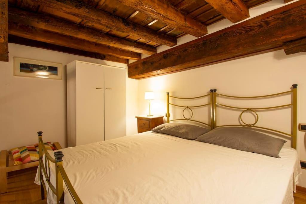 شقة فلورنس  في Demedici Apt W/ 2Br 1' Walk Uffizi & Ponte Vecchio المظهر الخارجي الصورة