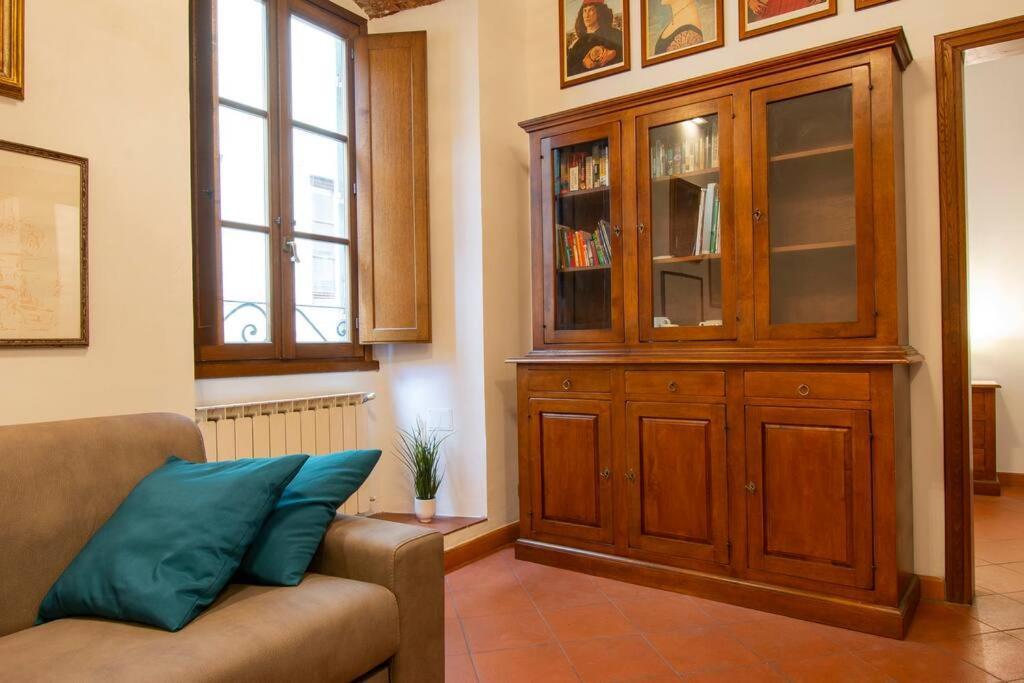 شقة فلورنس  في Demedici Apt W/ 2Br 1' Walk Uffizi & Ponte Vecchio المظهر الخارجي الصورة